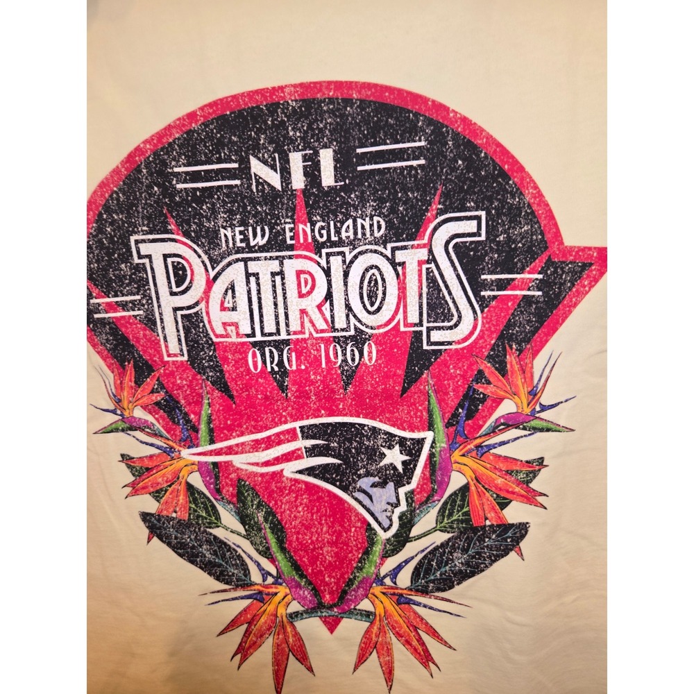 Pro Standard New England Patriots Mens Paradise Sleeveless Shirt Large - Picture 2 of 6